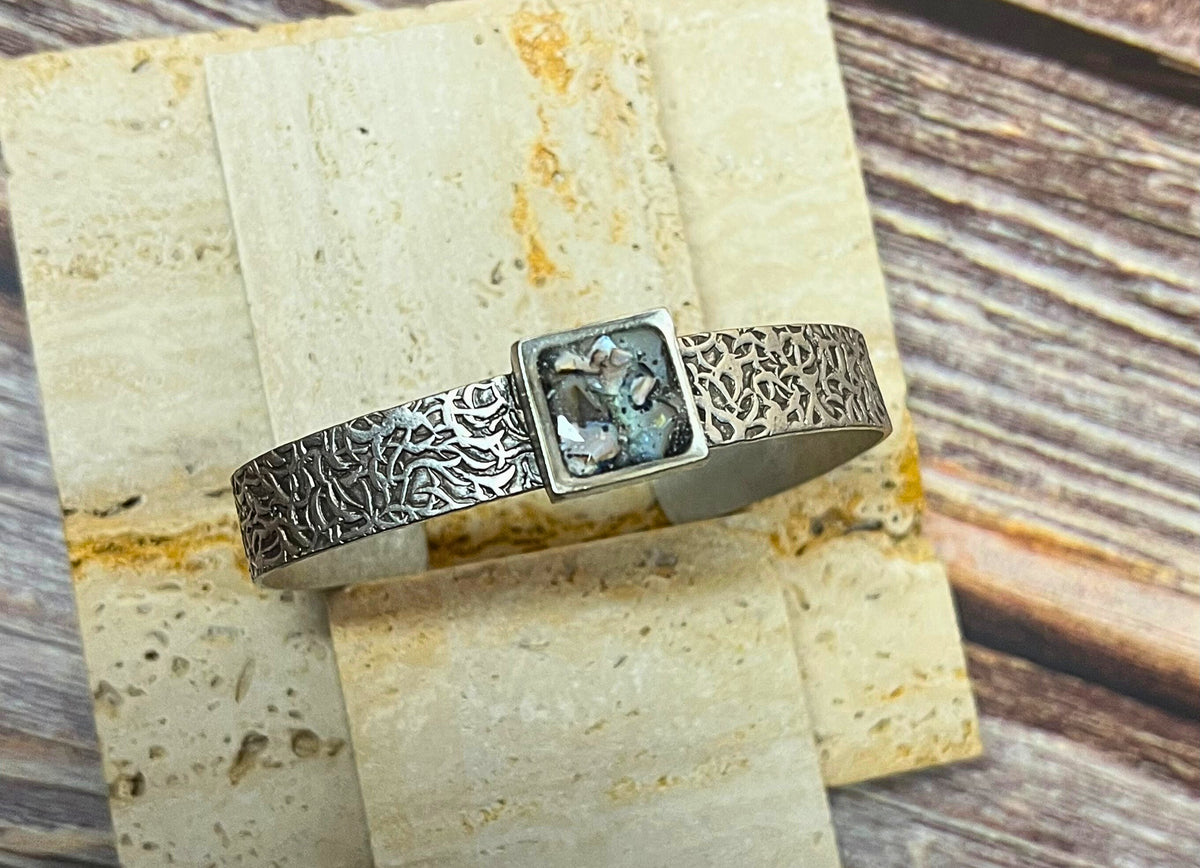 Salty Serenity – Shell Inlay Cuff